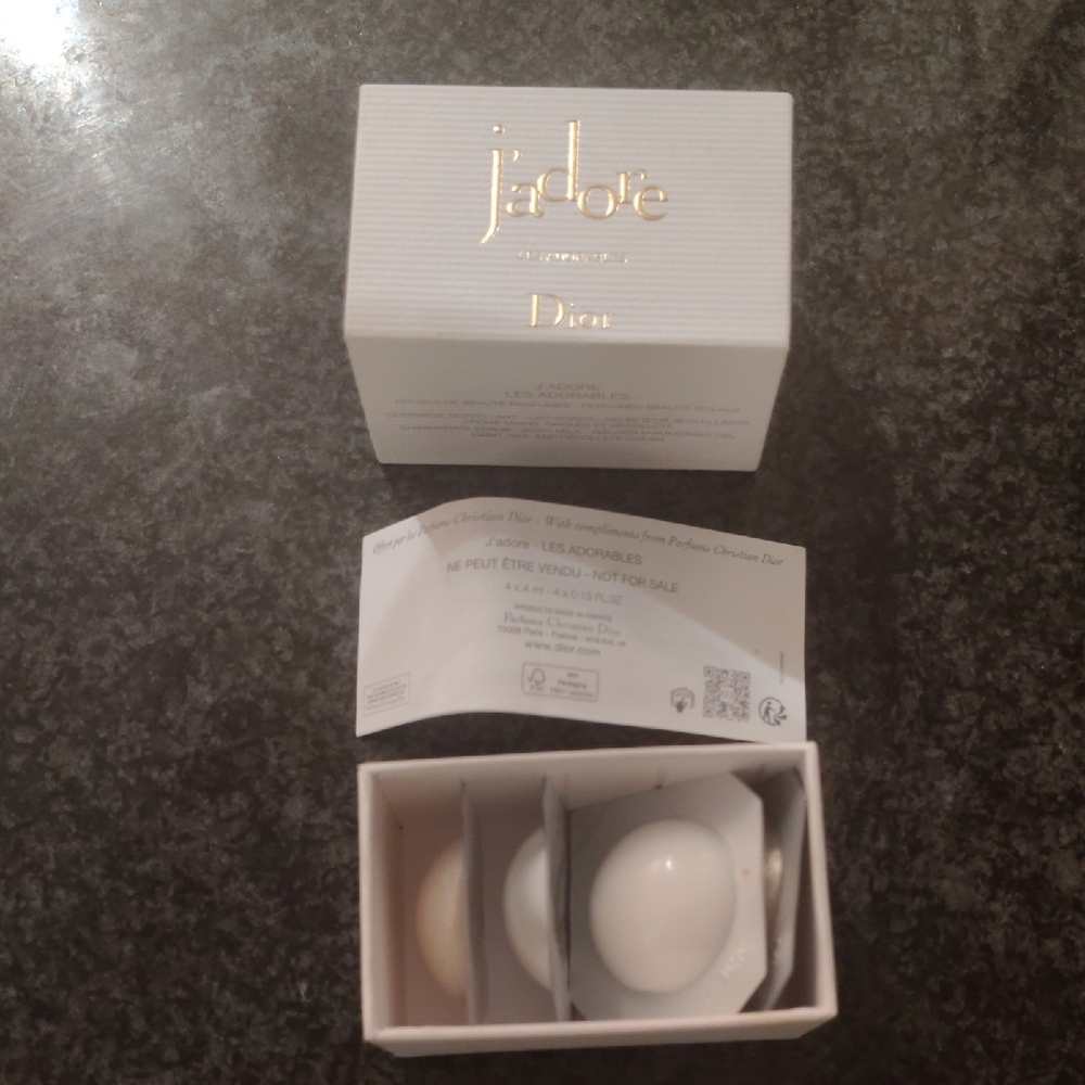 10 Dior J'adore Les Adorables White And Gold 4 Samples Box NEW - Picture 3 of 6